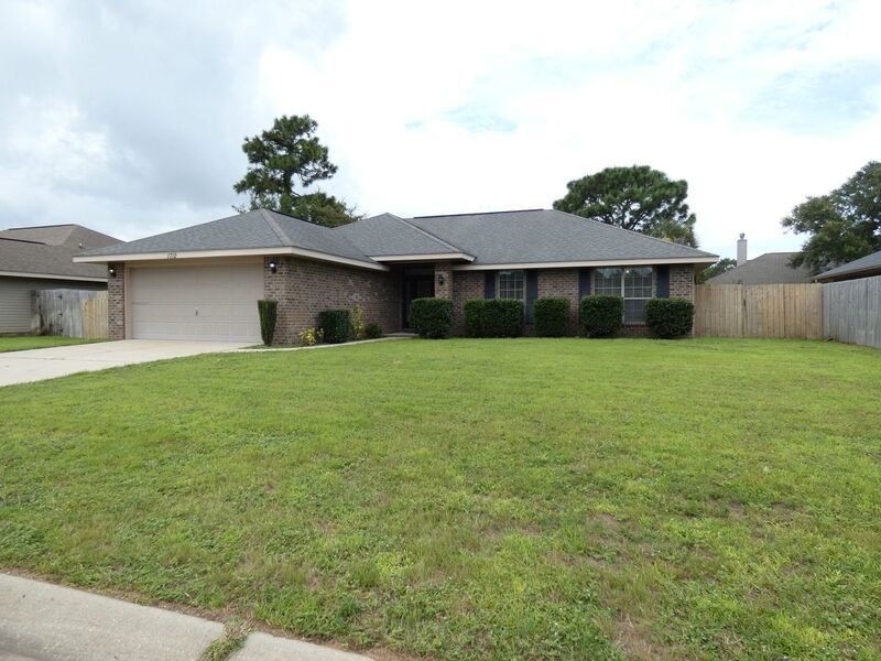 1712 Bay Pine Cir, Gulf Breeze, FL 32563 House Rental in Gulf Breeze
