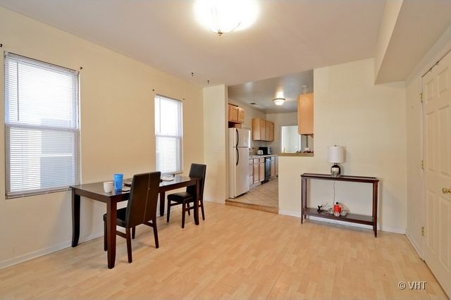 Foto del edificio - 1241 W Erie St