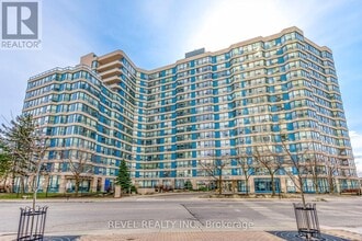 Building Photo - 250 Webb Dr