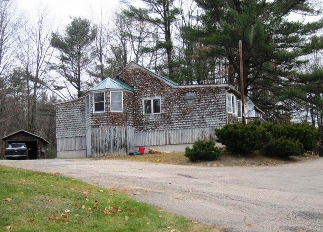 Building Photo - 4-8 Appletree Ln