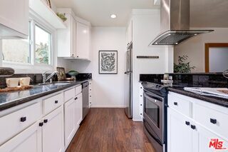 Foto del edificio - 1337 Berkeley St
