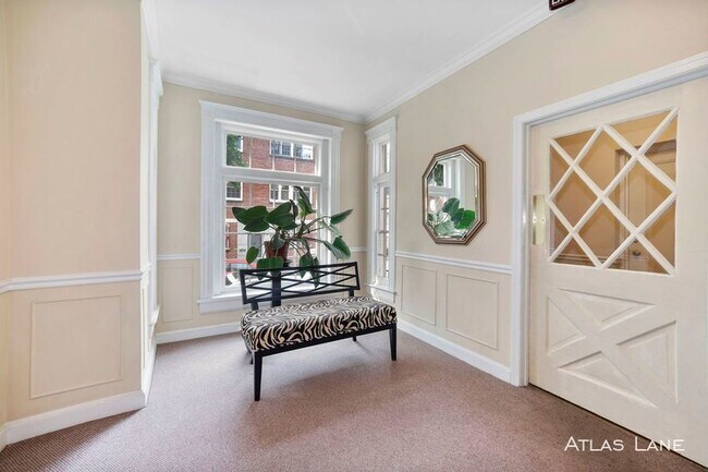 Foto del edificio - 1823 Riggs Pl NW