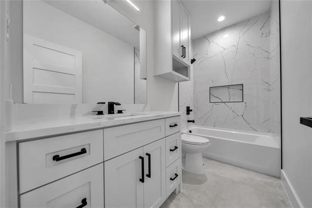 Building Photo - 2230 Garden Dr