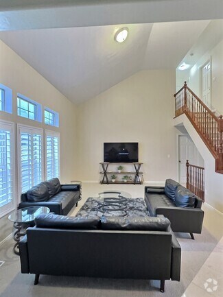 Building Photo - 8156 S Bear Lake Ct