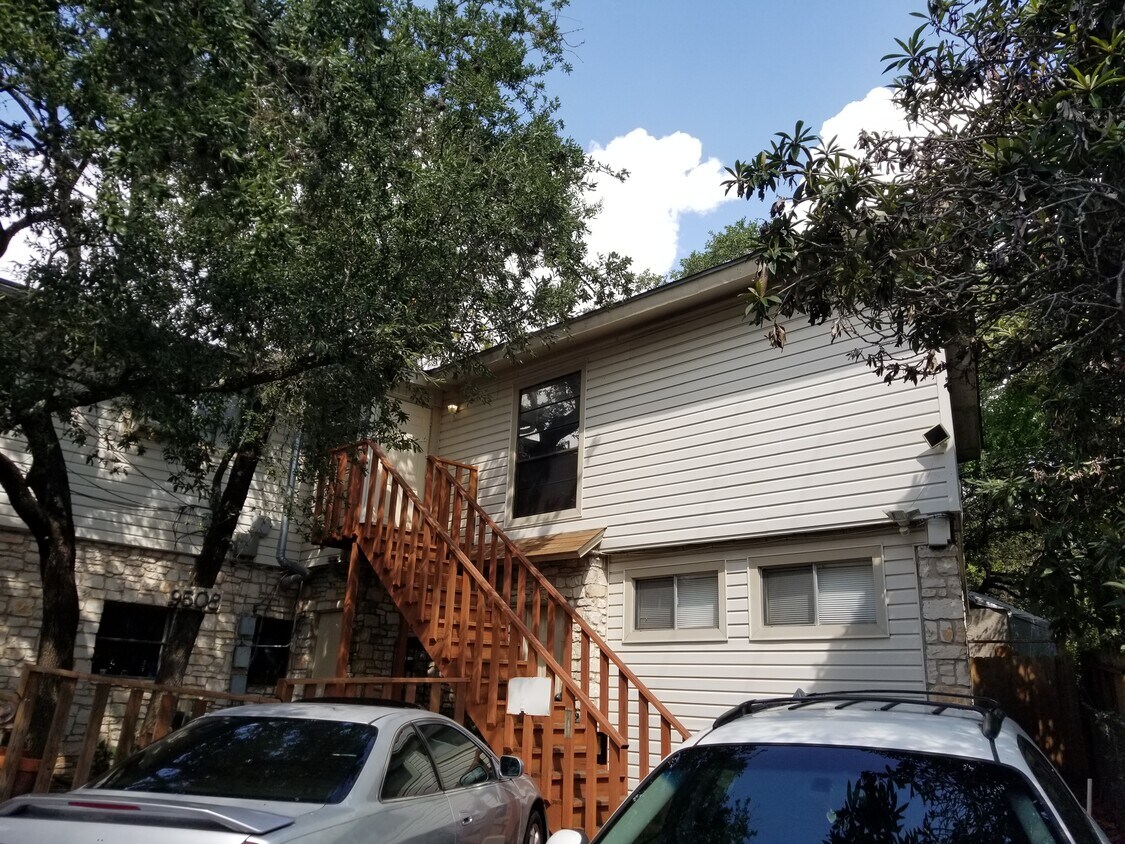 Unit 9508-B - 9508 Powhatan Dr