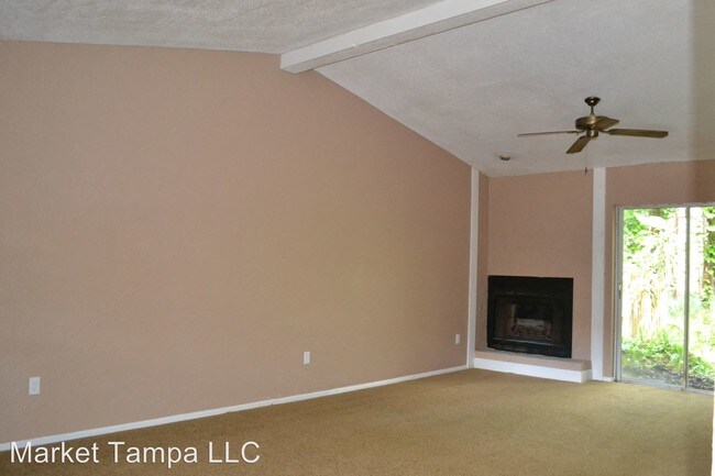 Building Photo - 2 br, 2 bath House - 4405 W. Humphrey St.