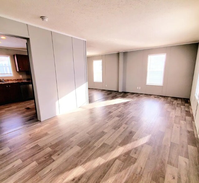 Foto del edificio - 9635 Pier Pointe