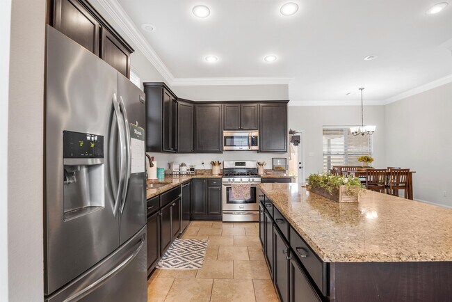 Foto del edificio - 633 Alder Ln