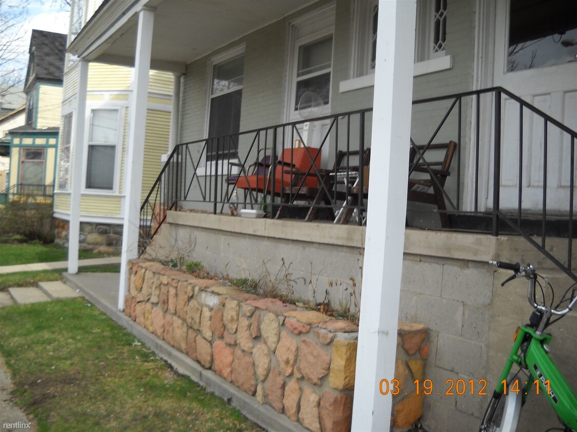 3 br, 1.5 bath - 124 Prospect Ave SE Apt 7 - 3 br, 1.5 bath  - 124 Prospect Ave SE Apt 7