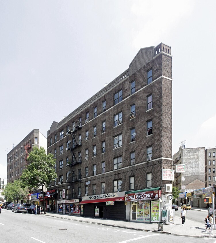Foto principal - 1387 Jesup Ave