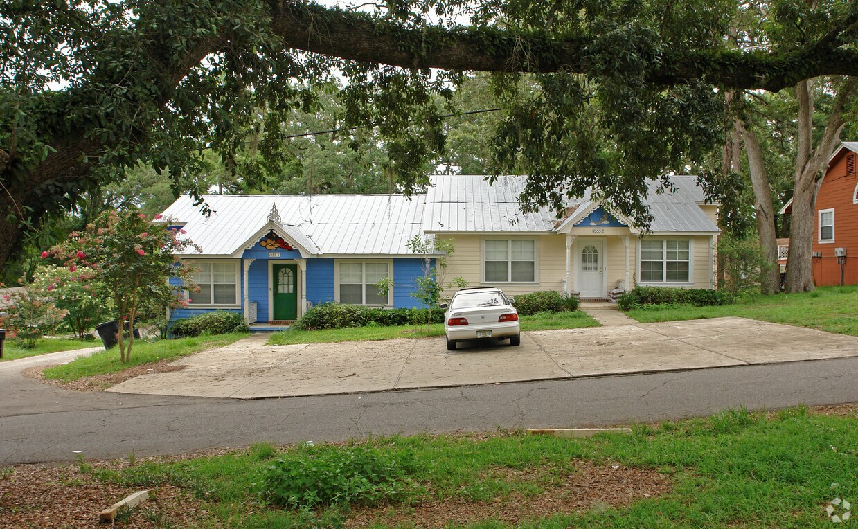 1557 Coombs Dr, Tallahassee, FL 32308 Apartments in Tallahassee, FL
