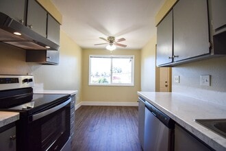 Building Photo - 2389 SE 152nd Ave