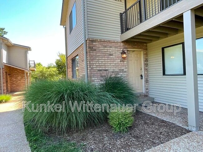 Building Photo - 251 Eagle Ridge
