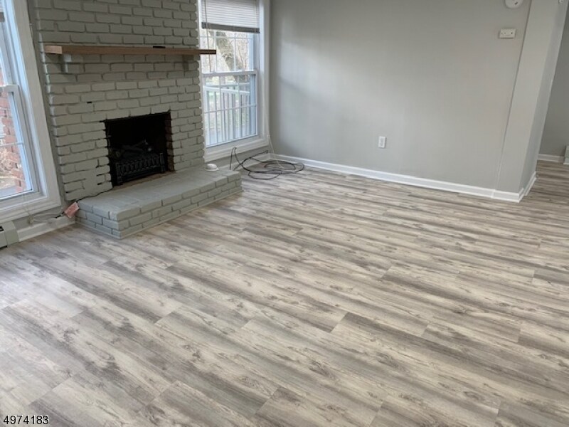 Foto principal - 53 Woodport Rd