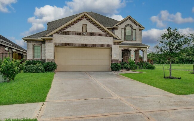 Building Photo - 2202 Anzio Ct