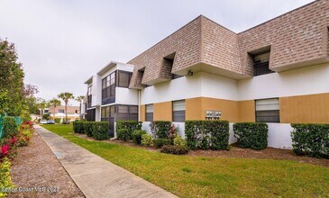 Building Photo - 2700 N Hwy A1A