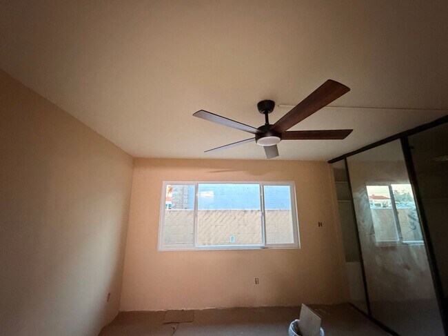 Foto del edificio - 9918 11th St