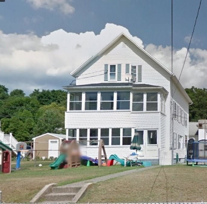 23 Pleasant St, West Warwick, RI 02893 Room for Rent in West Warwick