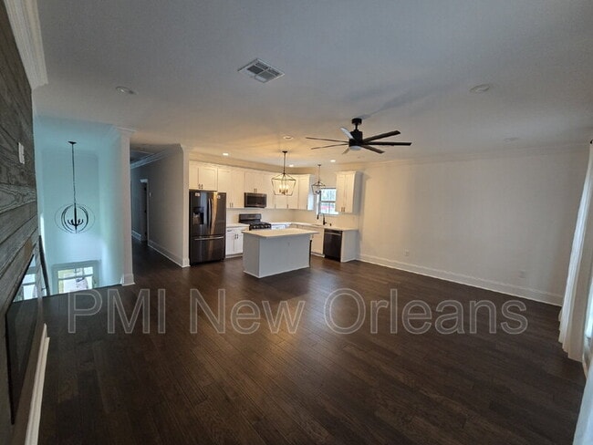 Foto del edificio - 2625 Banks St
