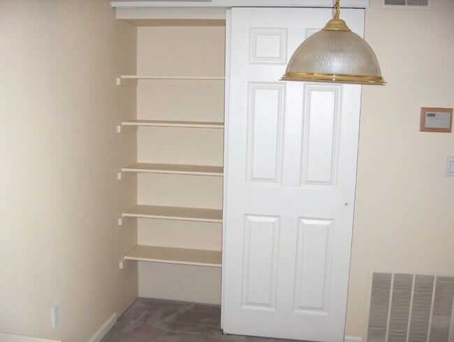 Photo - "Charming 2-Bed, 2-Bath Condo Retreat in Boulder – Cozy 995 Sq. Ft. Haven Awaits!"