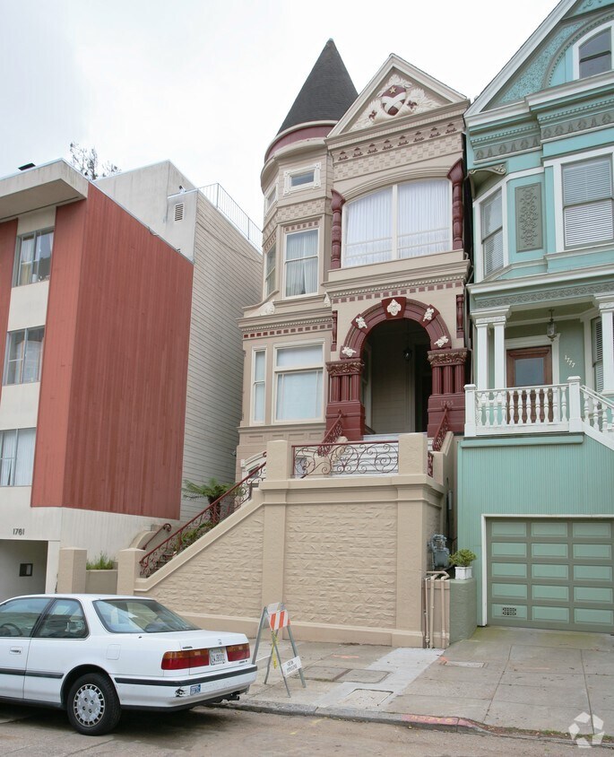 Building Photo - 1765 Vallejo St