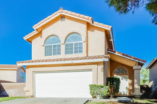 Building Photo - 109 Quiet Desert Ln