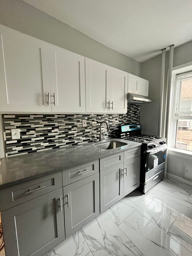 36 Sherman Pl 102 - 35 Sherman Pl