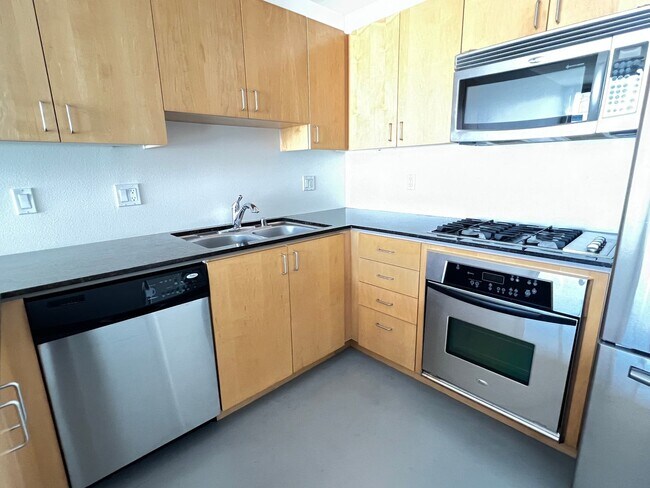 Building Photo - Centre Street Lofts | Top Floor Unit | Top...