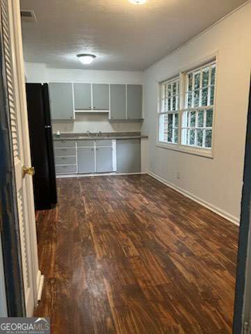 Building Photo - 4274 W Oak Dr