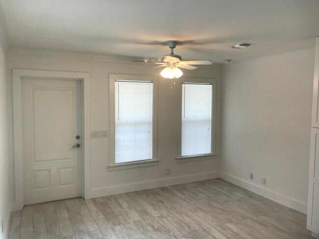Building Photo - 45 Rosin Cup Cir
