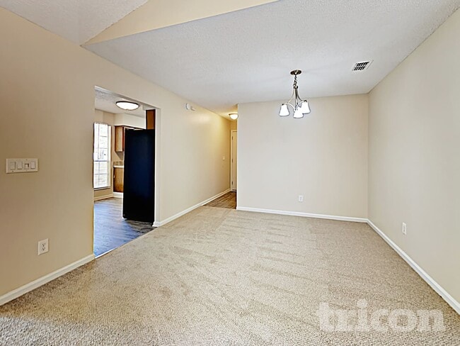 Foto del edificio - 8168 Fort Lee Trail