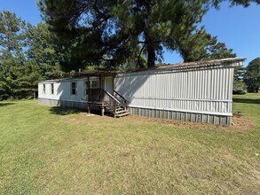 Building Photo - 90 Arrowood Rd