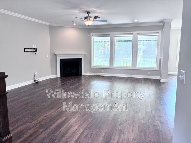 Foto del edificio - 4321 Mosaic Ct