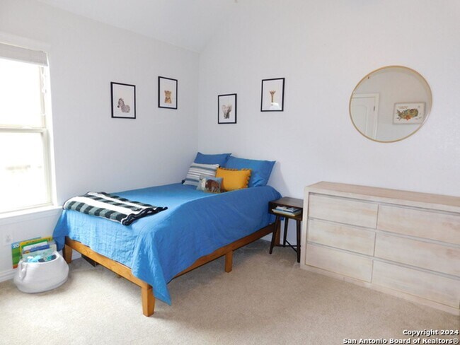 Building Photo - 4 BR/3 bath Boerne Beauty!!