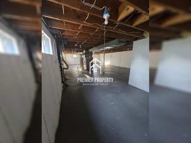 Building Photo - 610 Mullanphy Ln