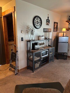 Foto del edificio - 2151 Pineview Cir