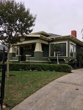 Building Photo - 137 25th St