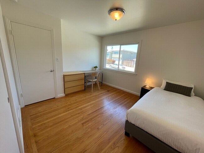 Foto del edificio - 2209 Hamilton Ave
