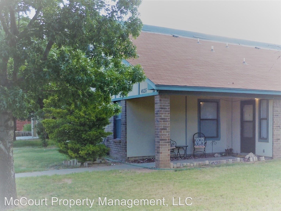 Primary Photo - 4533 Gleneagles Dr