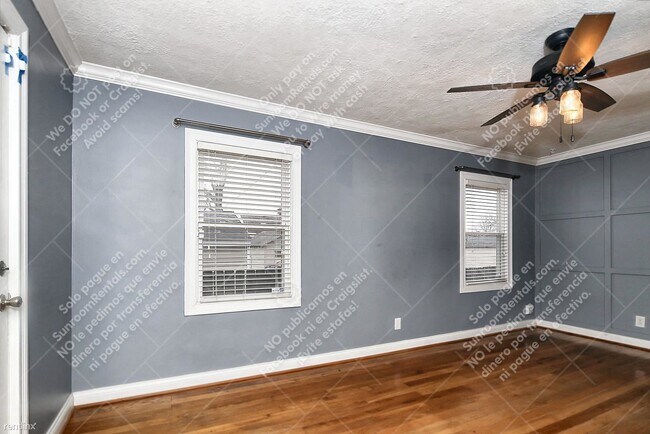 Building Photo - 3 br, 1 bath House - 4618 Kingsley Dr