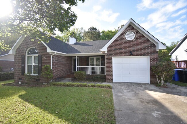 Building Photo - 3 Bedroom 2 Bathroom Home- New Paint- No pets