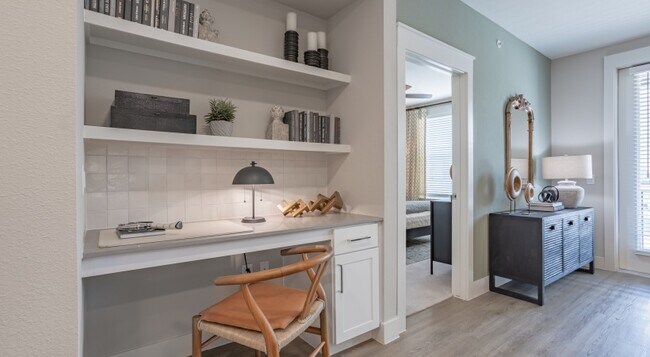 Building Photo - 6 Weeks Free + $500 GC—Lower Rates!