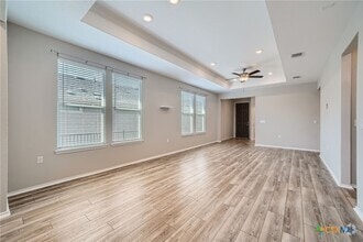 Building Photo - 805 Saratoga Ln