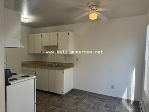 Building Photo - 11037 SE 223rd St