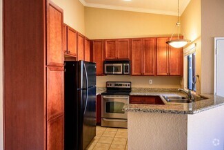 Building Photo - 78650 Ave 42