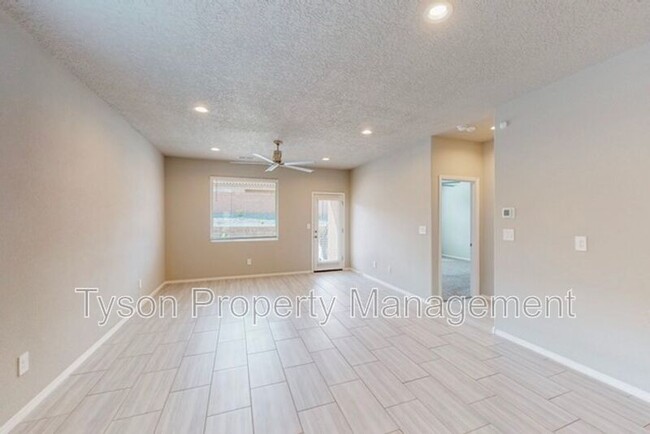Building Photo - 3171 Turquesa Pl SE