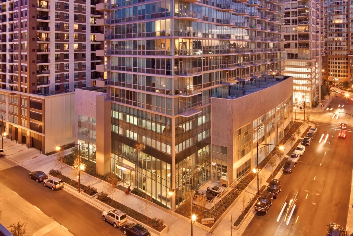 Parc Huron Apartments Chicago, IL