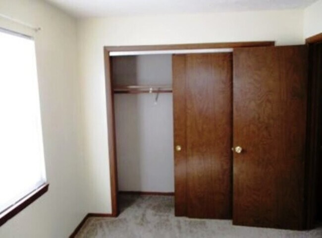 Foto del edificio - 107 W Shelbourne Dr