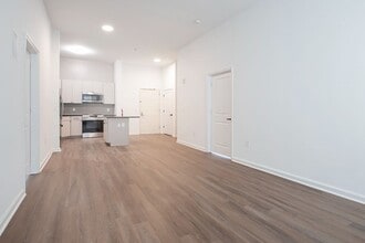 Interior Photo - 55 Riverwalk