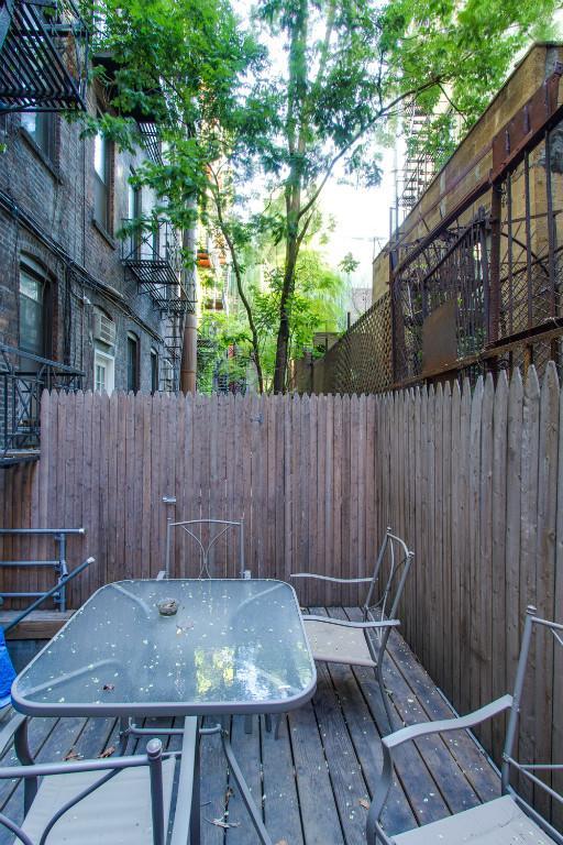 Foto del edificio - 246 Mott St